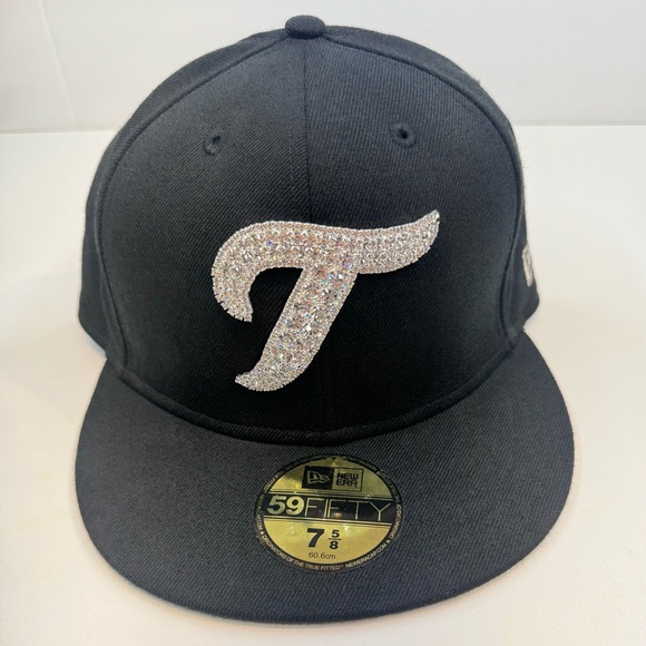 2008 Rare New Era Swarovski Crystal blue Jay Hat - Picture 9 of 11